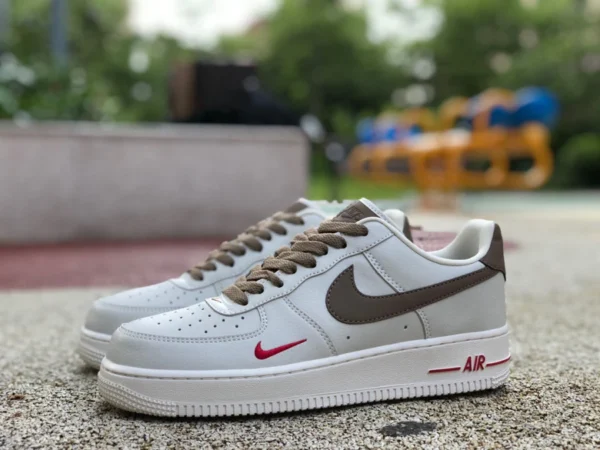 af1 café blanco bajo Nike Air Force 1 bola de masa de arroz blanco bajo 808788-996