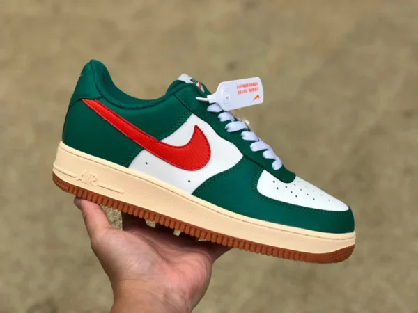 AF1 blanco verde rojo bajo Nike Air Force 1 Low '07 zapatillas bajas Air Force One CJ9179-201