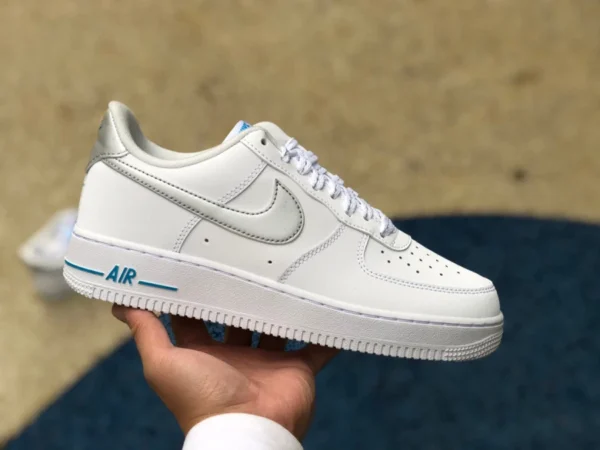 AF1 blanco azul plata bajo Nike Air Force 1 '07 blanco azul bajo zapatillas casuales DR0142 100