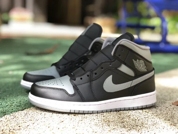 aj1mid negro y gris pequeña sombra zapatos de baloncesto originales puros Air Jordan 1 Mid Shadow AJ1 negro y gris pequeña sombra BQ6472-007