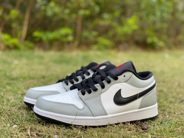 aj1 humo gris bajo superior puro original Air Jordan 1 Low AJ1 humo gris negro y blanco gris sombra bajo superior 553558-030