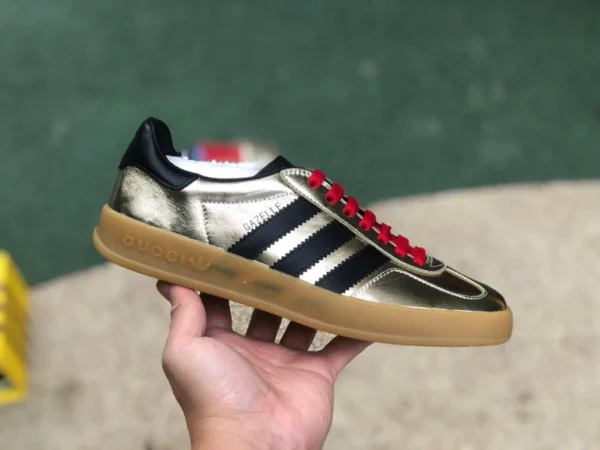 Adidas de marca compartida de Gucci dorado, negro y rojo adidas originals x Gucci Gazelle zapatillas casuales clásicas de marca compartida negro rojo dorado