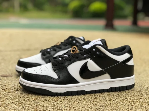 Zapatos de skate Nike Dunk Low "World Champ" sb de charol blanco y negro DR9511-100