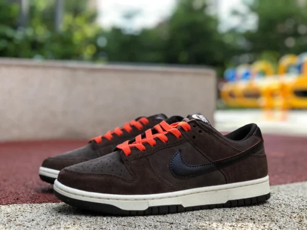 Dunk marrón oscuro naranja bajo NIKE DUNK LOW RETRO D08801-200