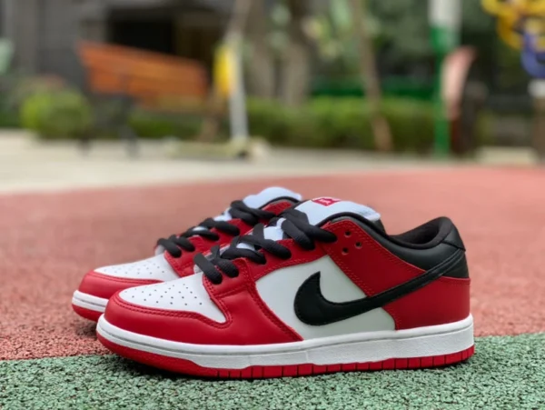 Dunk Chicago Nike SB Dunk Low Chicago zapatos de skate casuales en blanco y negro rojo BQ6817-600