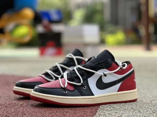 aj1 strappy red toe low Air Jordan 1 Low "Chicago" deconstruido zapatos de tiras blancos y verdes blanco y negro 553558-612