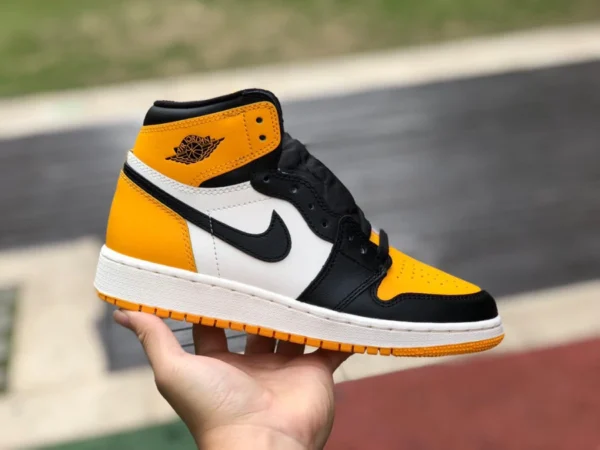 aj1 puntera negra y amarilla zapatillas originales puras Air Jordan 1 High OG "Yellow Toe" aj1 puntera negra y amarilla 575441-711