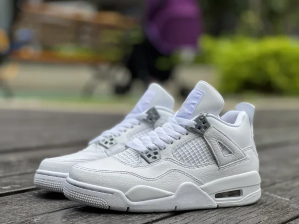 aj4 plata pura original modelo de mujer imagen de tiro real Air Jordan 4 Pure Money AJ4 zapatillas plateadas 408452-308497-100