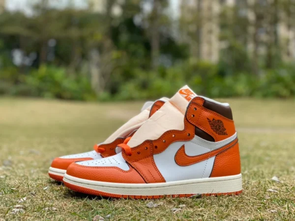 aj1 hebilla pequeña rota Hermès naranja versión rentable de Air Jordan 1 High Starfish AJ1 blanco naranja hebilla pequeña rota alta superior retro DO9369-101