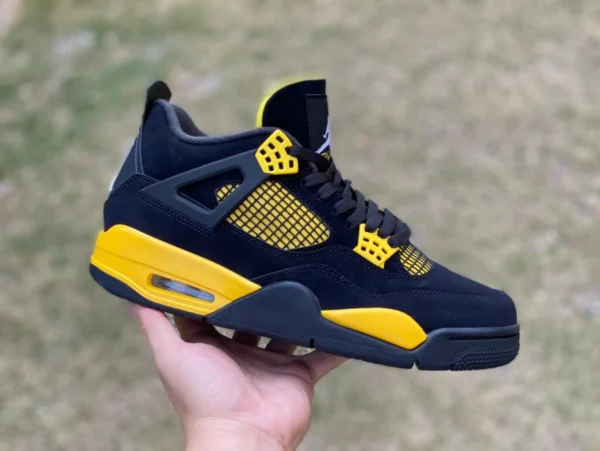 aj4 Thunder T1 negro y amarillo Zapatillas de baloncesto de media altura para hombre Air Jordan 4 Thunder Mid AJ4 Thunder T1 negras y amarillas originales puras DH6927-017