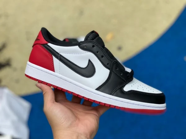 aj1 black toe low La versión más rentable de Air Jordan 1 Low OG Black Toe 2023 versión CZ0790-106