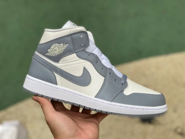 aj1mid gris y blanco Dior pure original Air Jordan 1 Mid AJ1 gris y blanco Xiaodi 2.0 zapatos de baloncesto retro de moda de media caña BQ6472-115