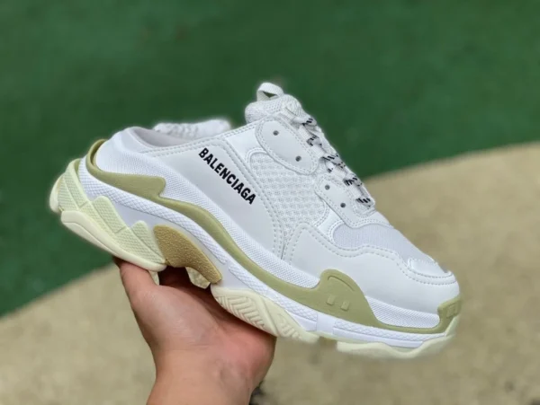 Medias pantuflas Balenciaga blanco Balenciaga Triple S sandalias de moda con logo bordado de tela hombre gris