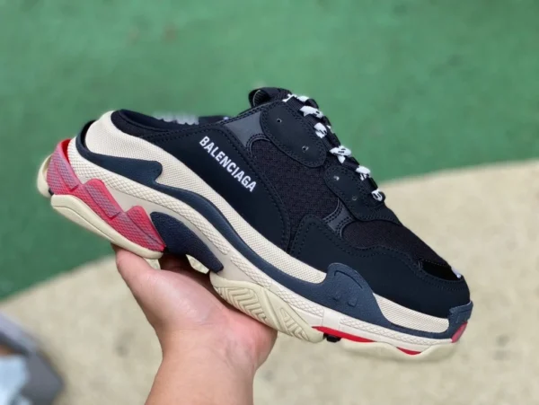 Medias zapatillas Balenciaga negro y rojo Sandalias de moda Balenciaga Triple S con logo bordado en tela para hombre