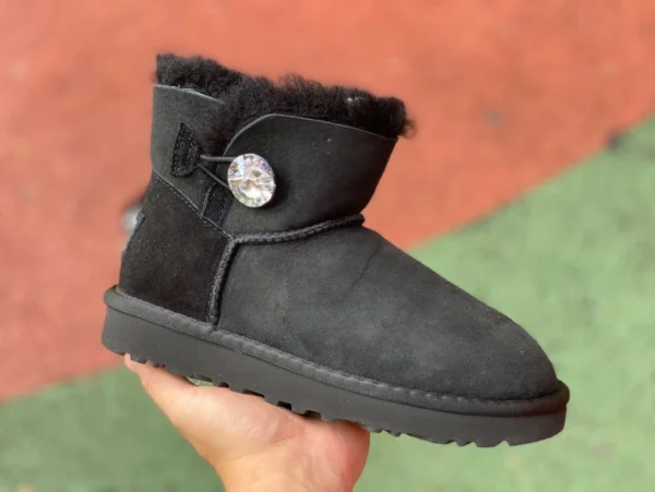 UGG Short Black Diamond UGG Bailey Mini Bailey Button 11 Boot Botas de nieve cortas de piel de oveja y terciopelo