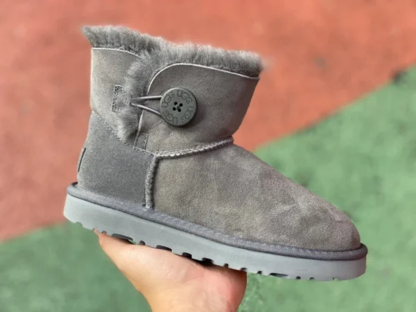 UGG botas cortas para la nieve a media pantorrilla cortas y cálidas de borrego y terciopelo UGG Bailey gris para mujer