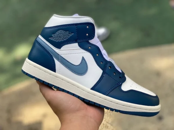 aj1mid zapatillas de baloncesto informales para mujer Air Jordan 1 Mid blancas y azules antideslizantes resistentes al desgaste BQ6472-414