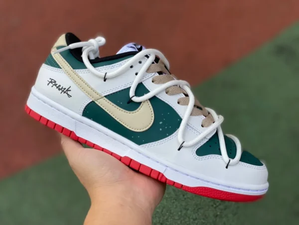 Zapatillas de corte bajo Nike Dunk Low en blanco y verde con correa Dunk FD9762-061