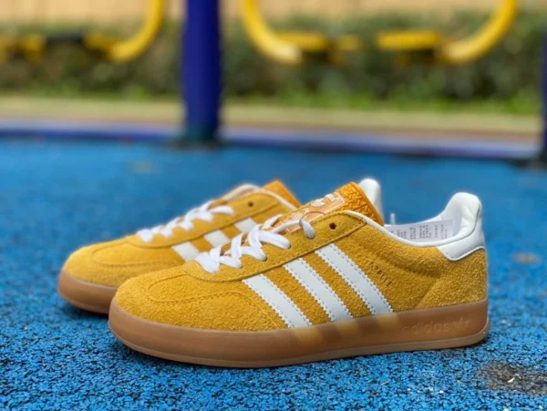 Adidas Training canal blanco y amarillo puro original Adidas Originals Gazelle zapatillas de tendencia retro blancas y amarillas HQ8716