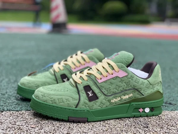 Zapatillas bajas con cordones y puntera redonda Tyler x LOUIs VUITTON Trainer en verde estrella LV