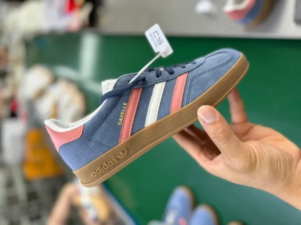 Adidas Dexun polvo azul caucho crudo adidas Originals Gazelle INdoor IG1640