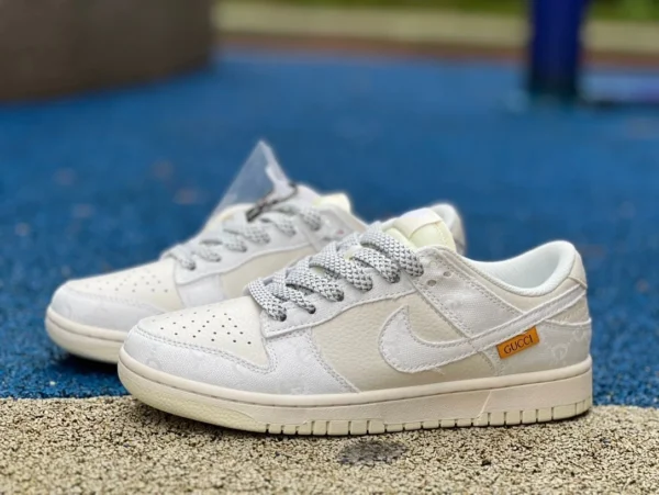 Zapatillas Nike Dunk x GUCCI de marca conjunta en blanco roto BB9676-312