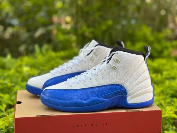 aj12 zapatillas altas blancas y azules Air Jordan 12 "Blueberry" CT8013-140